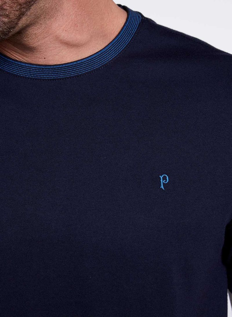 Tshirt-Gola-Retilinea